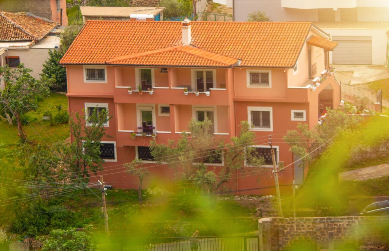 Kalaja Inn Krujë Exterior foto