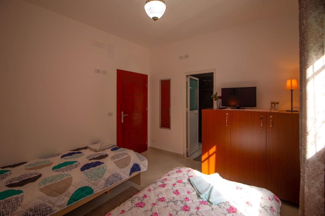 Kalaja Inn Krujë Exterior foto
