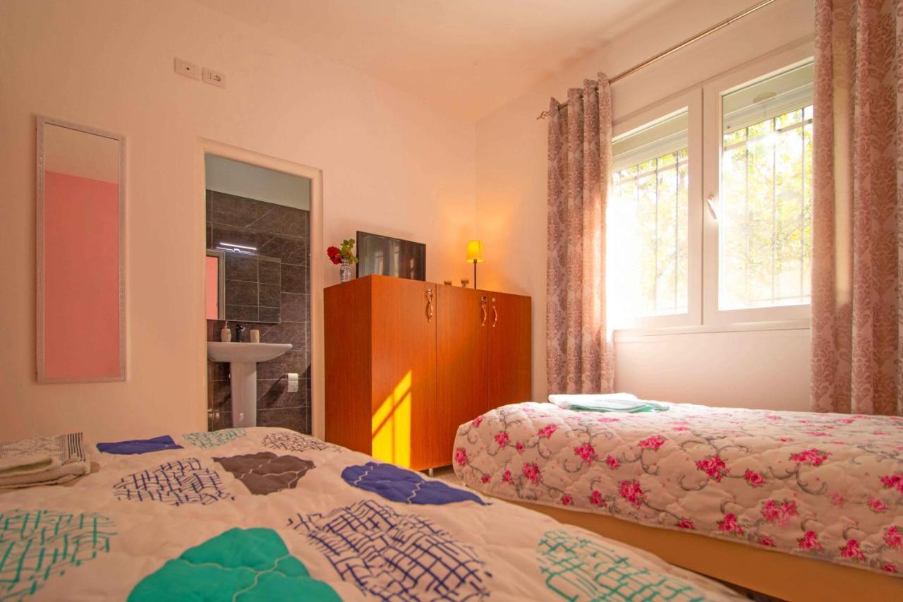 Kalaja Inn Krujë Exterior foto