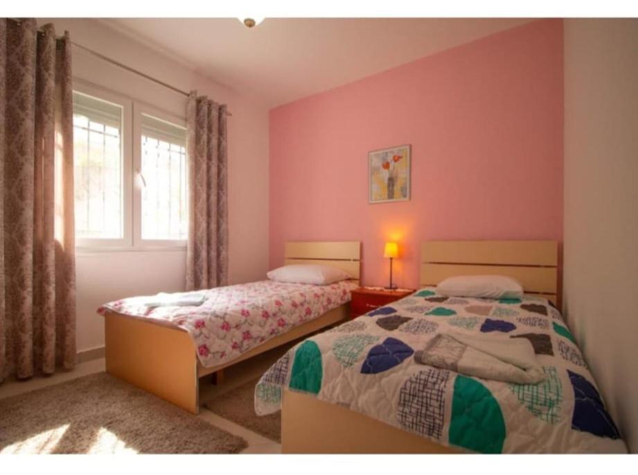 Kalaja Inn Krujë Cameră foto