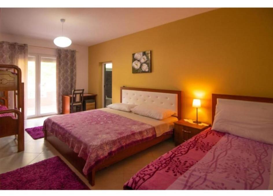 Kalaja Inn Krujë Cameră foto
